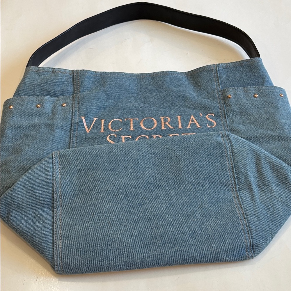 Victoria’s Secret Denim Blue Tote Black Straps Stud Detail Logo Bag - Picture 12 of 15